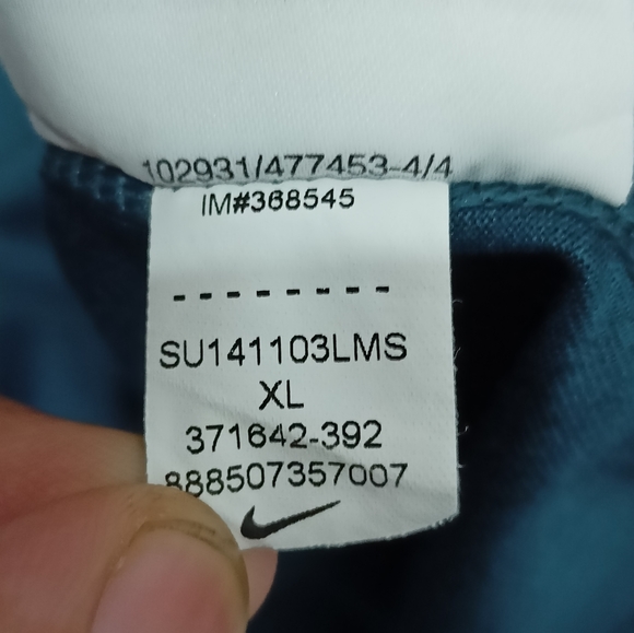 NIKE DARK GREEN DRY FIT AUTHENTIC TSHIRT - Picture 5 of 6